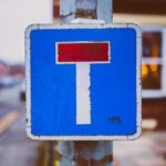 Signer une ordonnance, signer des bons du trésor